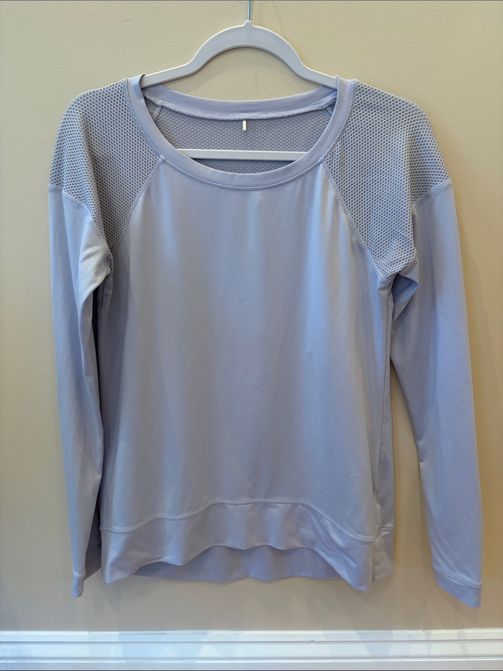 Calia Long-Sleeve Active Mesh Shoulder Top-Size Small NWOT